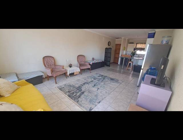 2 BEDROOM TOWNHOUSE FOR SALE IN ELANDSPARK